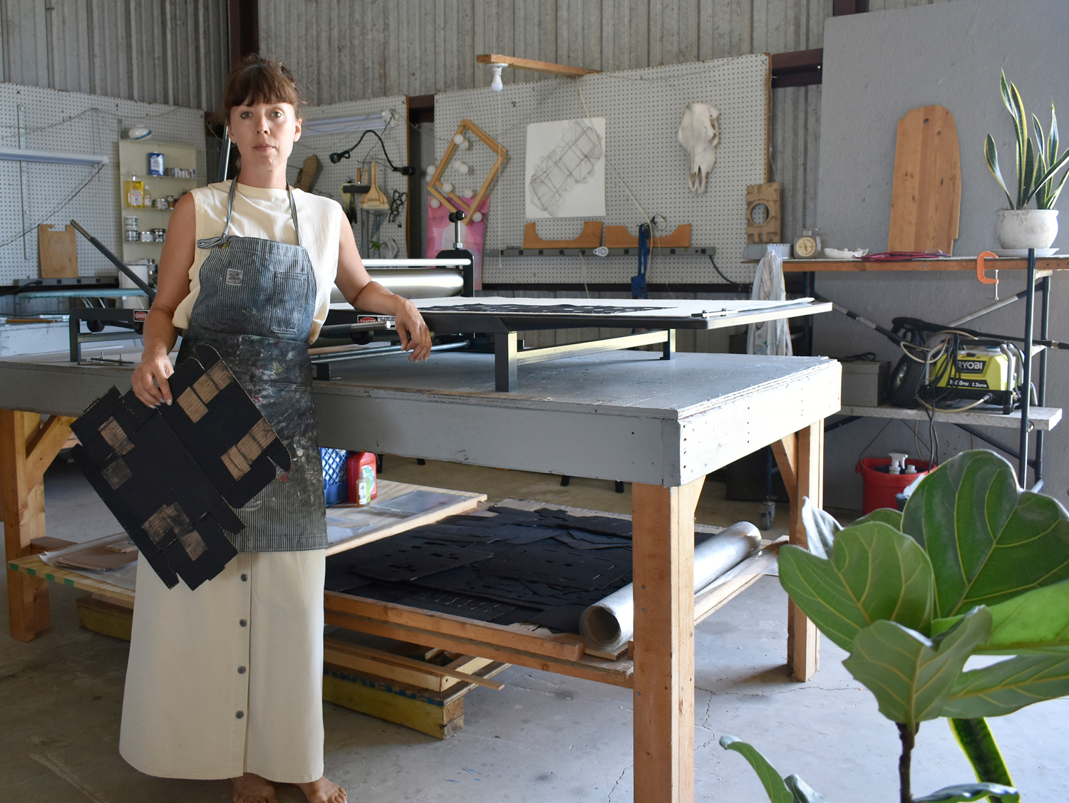 laura-charlton-printmaking-artist-conrad-press